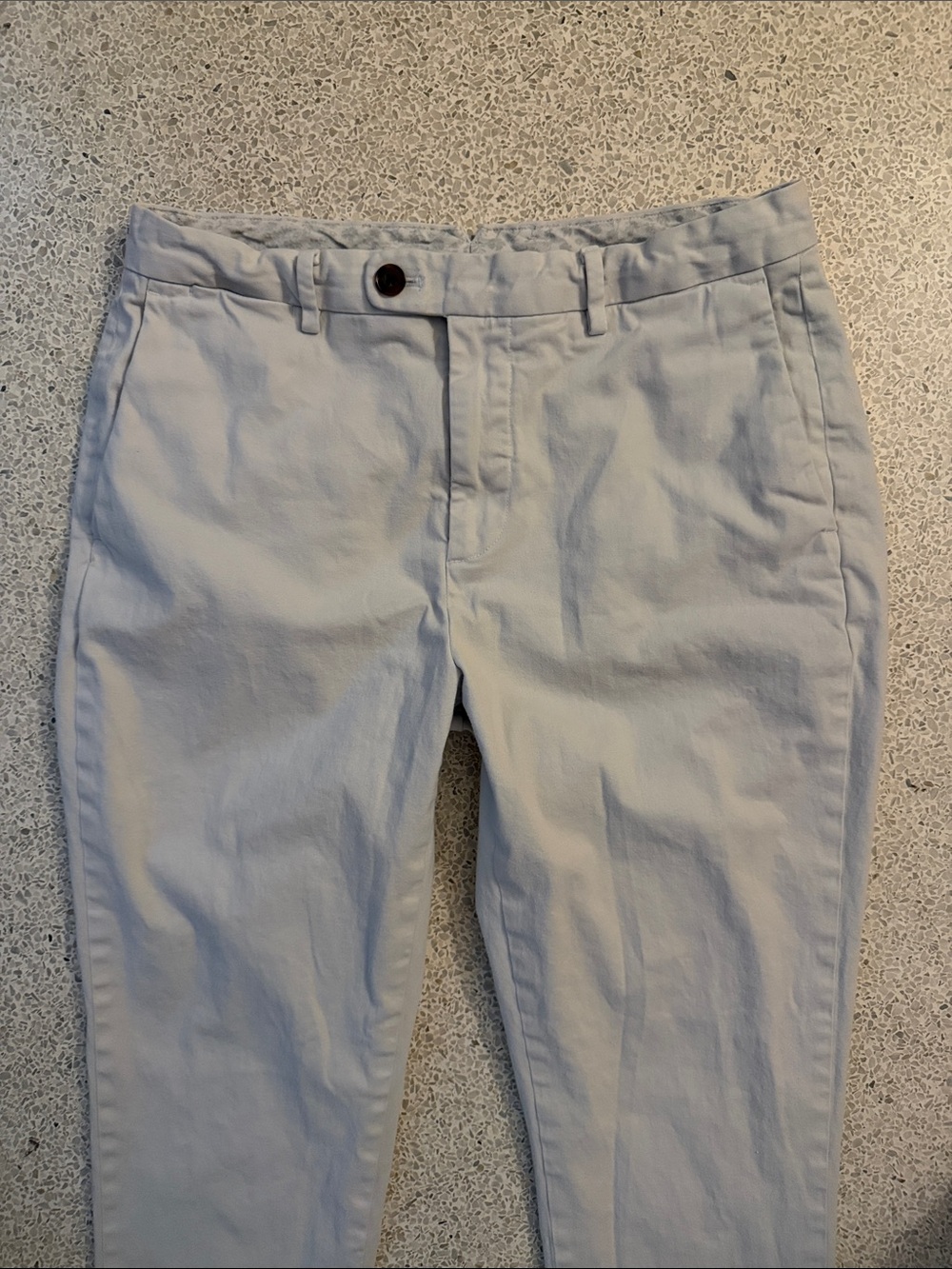 Bonobos Slim Taper Italian Olimpias Fabric Chinos in Oyster Gray / White 32 x 30